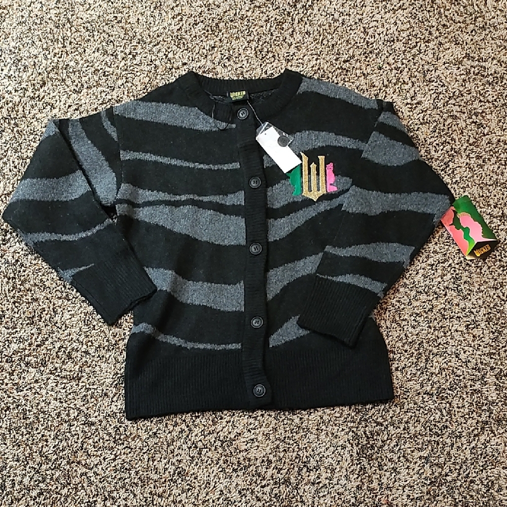 Wicked | Black And Gray Button Up Sweater